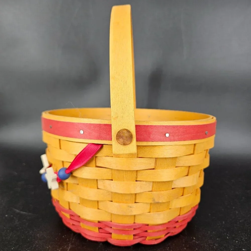 Longaberger 2002 Memories Round Wicker Basket Handle 53519 Patriotic Stars USA